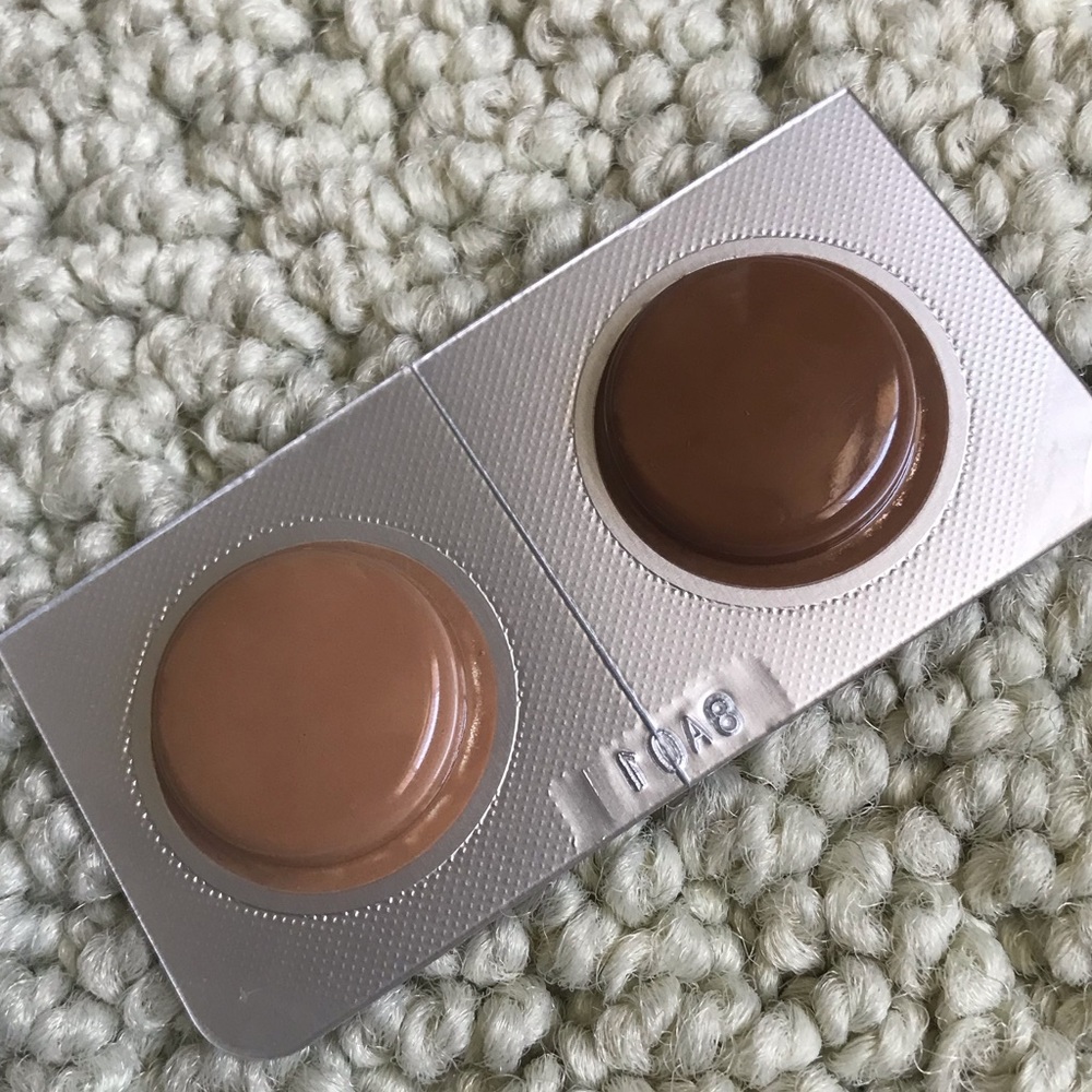 ✨FREE✨ Make Up For Ever Ultra HD Foundation